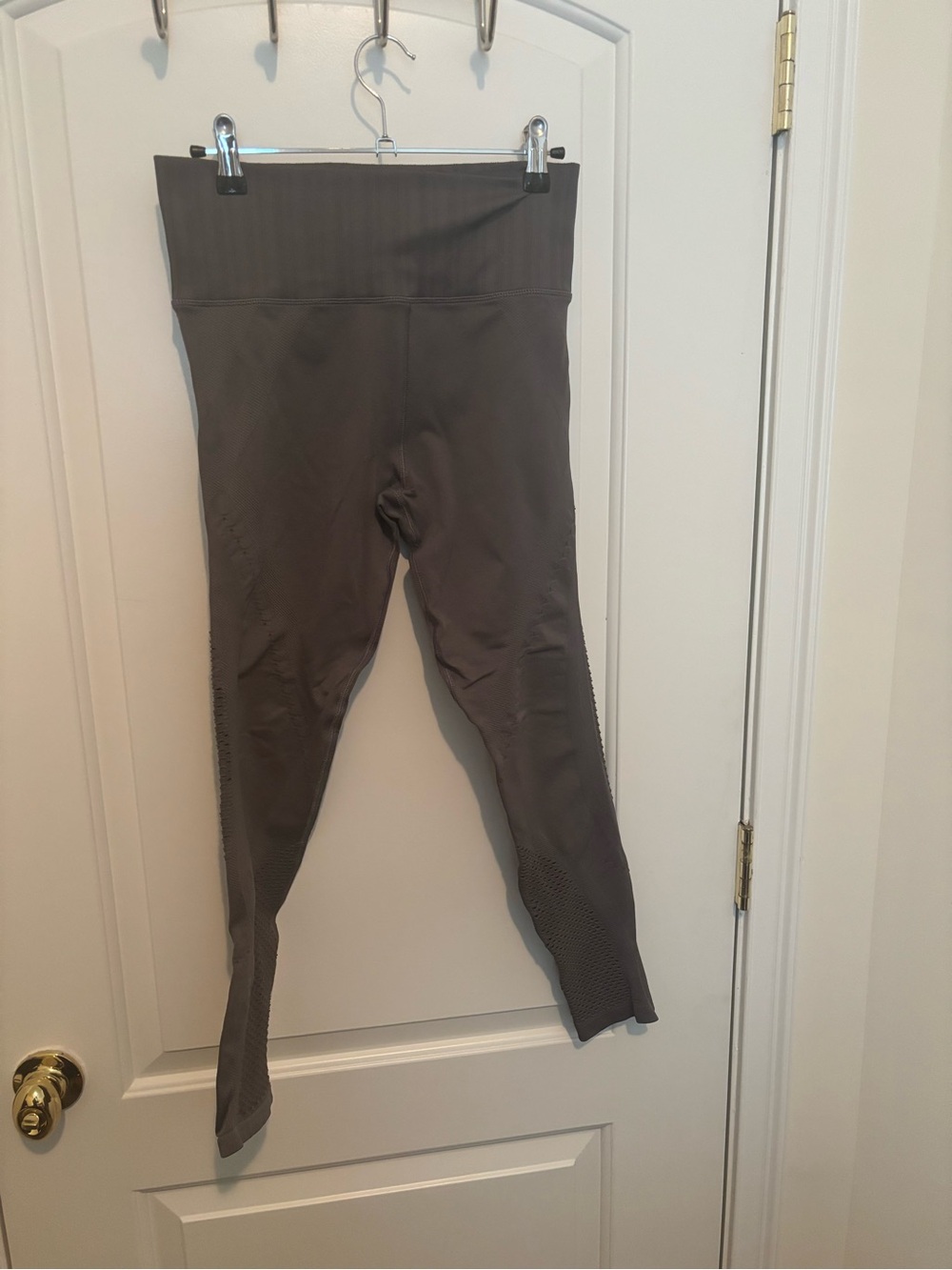 Athleta Seamless High-Waist Leggings in Grey women’s medium